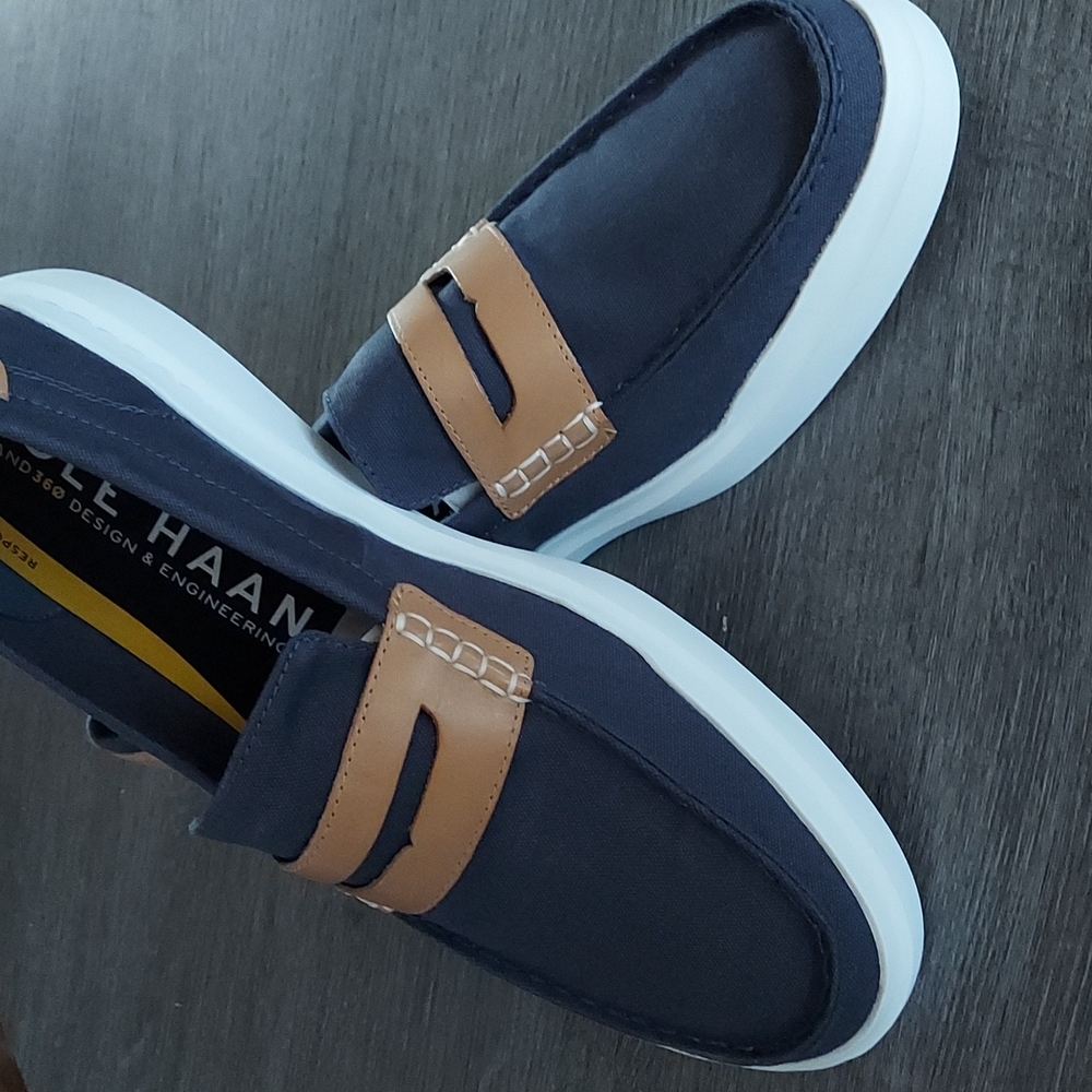Cole Haan, Size 13, navy